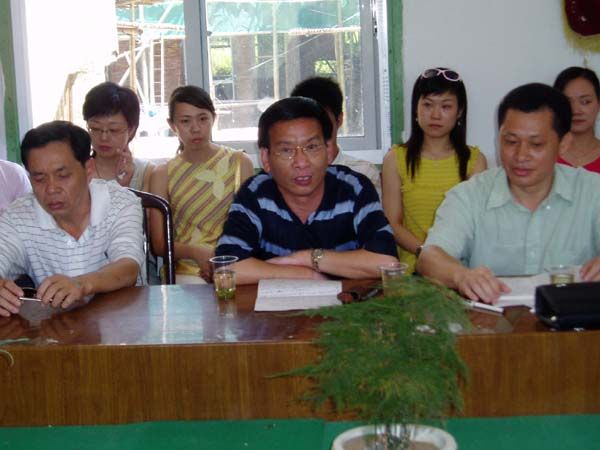 µã»÷д°¿Ú·¿ª´óͼ